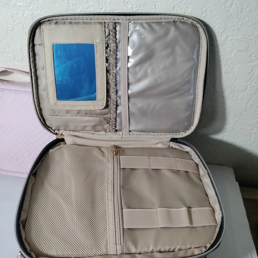 Awesome BAGSMART Dual Layer‎ MakeupBag ORGANIZER w Dividers And Brush Case New